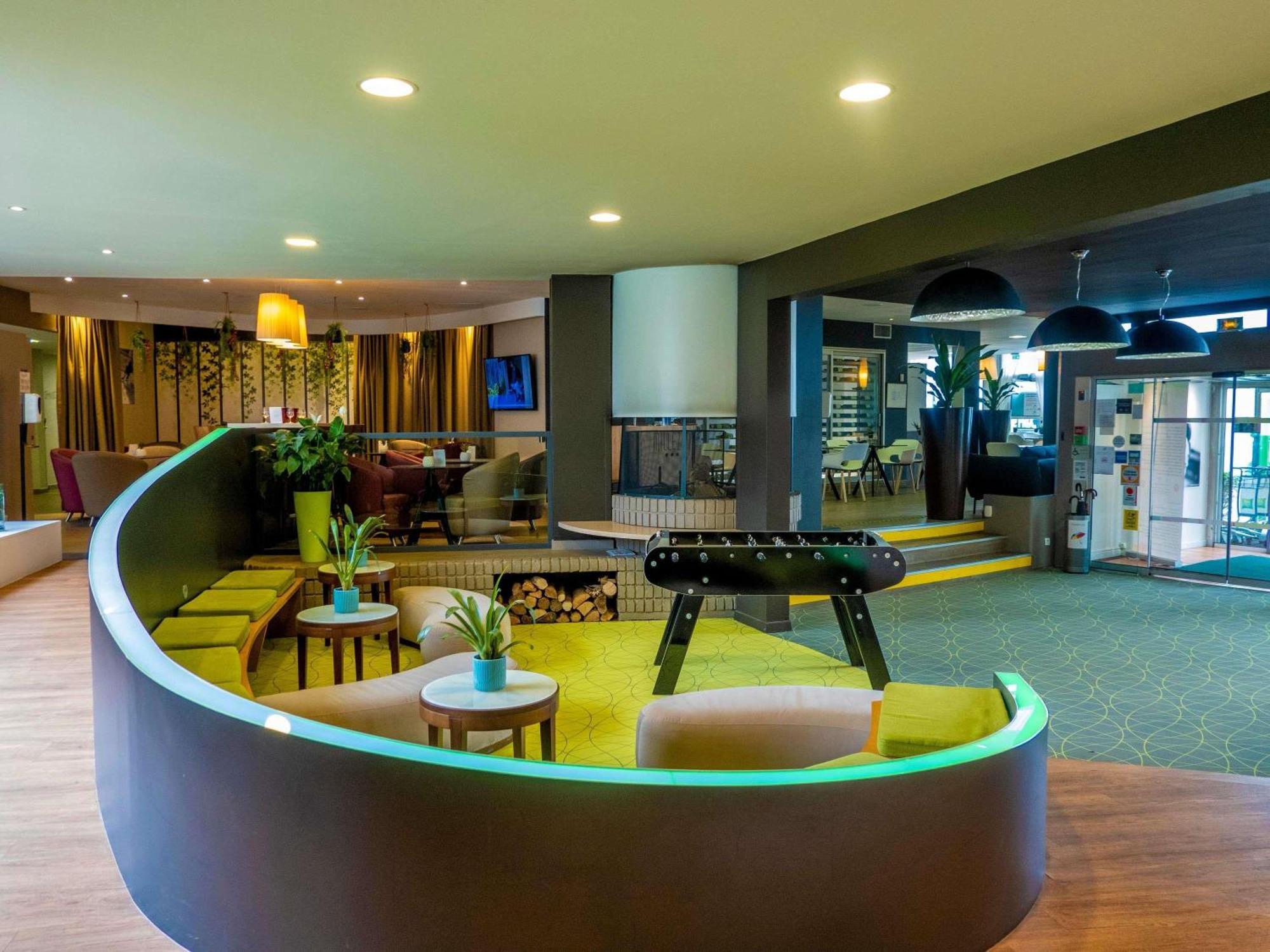 ไอบิส สไตล์ ชาลง-ซูร์-โซน Hotel ภายนอก รูปภาพ